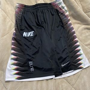 Nike elite basketball shorts
